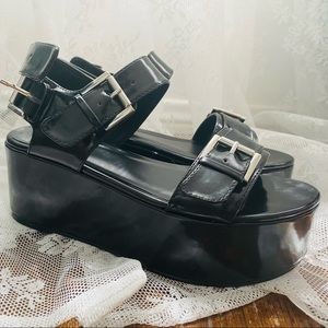 y2k platform sandals